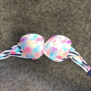 Strapless VS Bra